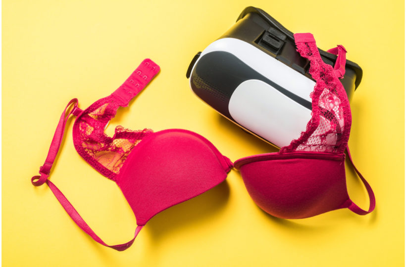 VR, virtual reality, bra, underwear